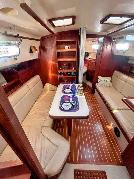 Offline 32ft Island Packet Yacht For Sale