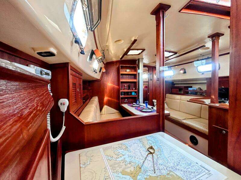 Offline 32ft Island Packet Yacht For Sale