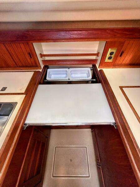 Offline 32ft Island Packet Yacht For Sale