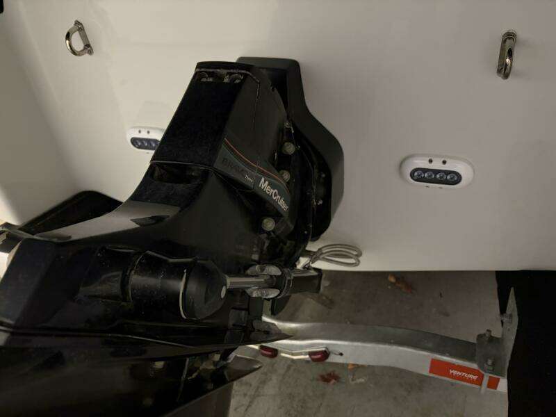 26ft Crownline Yacht For Sale