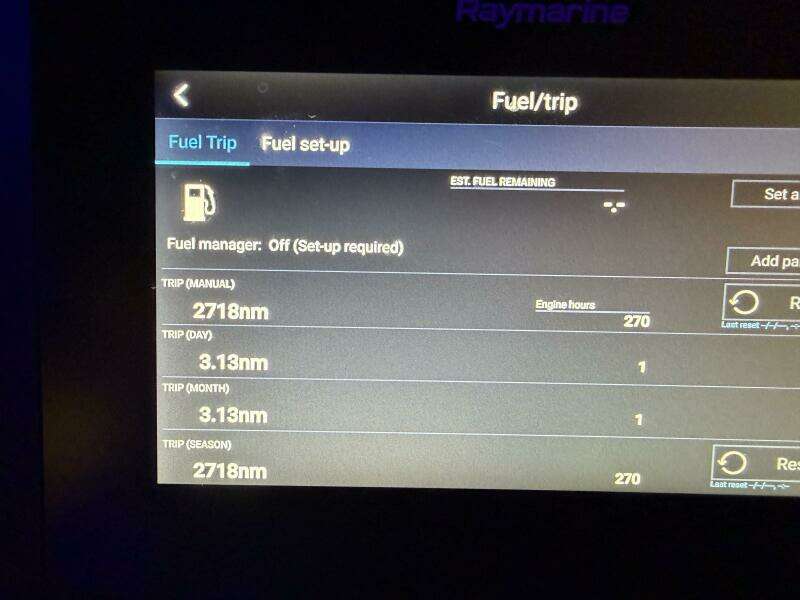 26ft Crownline Yacht For Sale