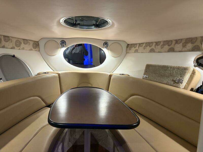 26ft Crownline Yacht For Sale