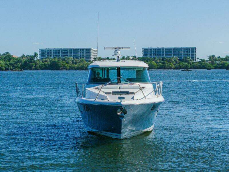 NEXT LEVEL 43ft Tiara Yachts Yacht For Sale