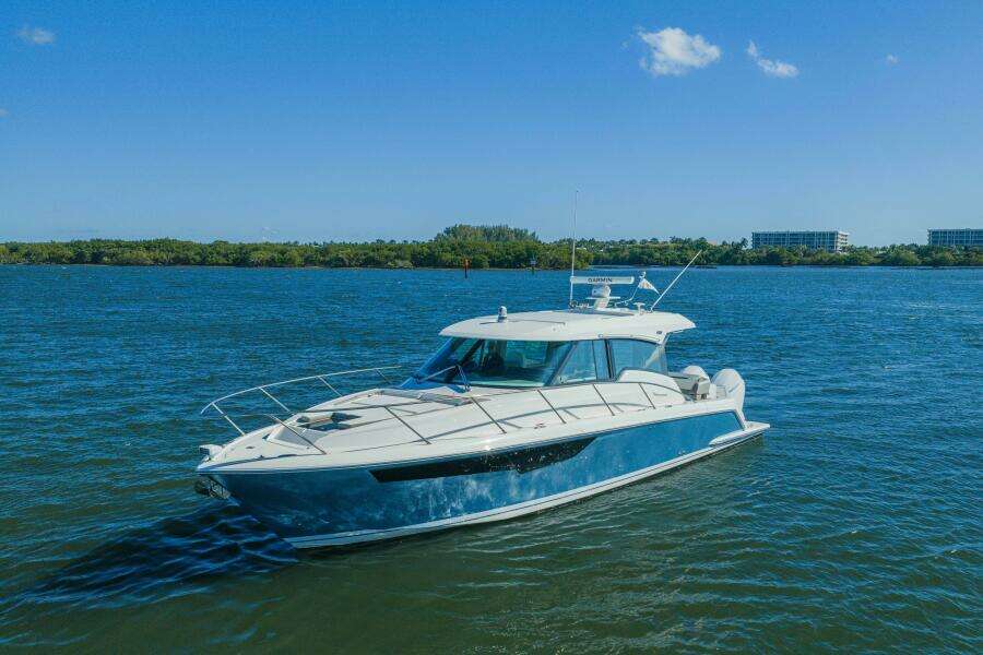 NEXT LEVEL 43ft Tiara Yachts Yacht For Sale