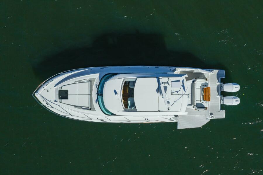 43' 2025 Tiara Yachts 43 LE