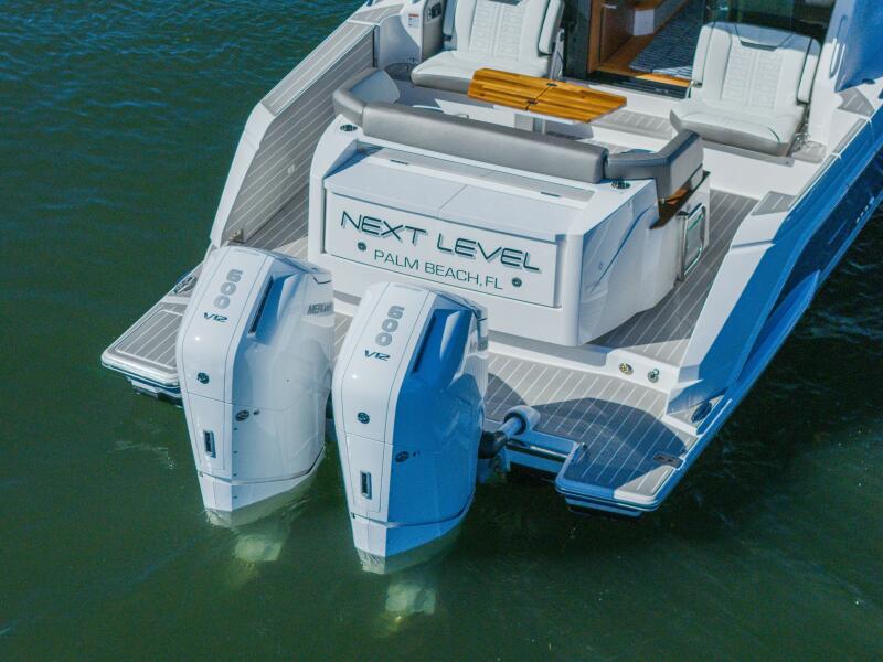 43' 2025 Tiara Yachts 43 LE