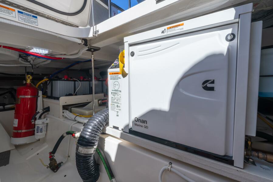 43' 2025 Tiara Yachts 43 LE