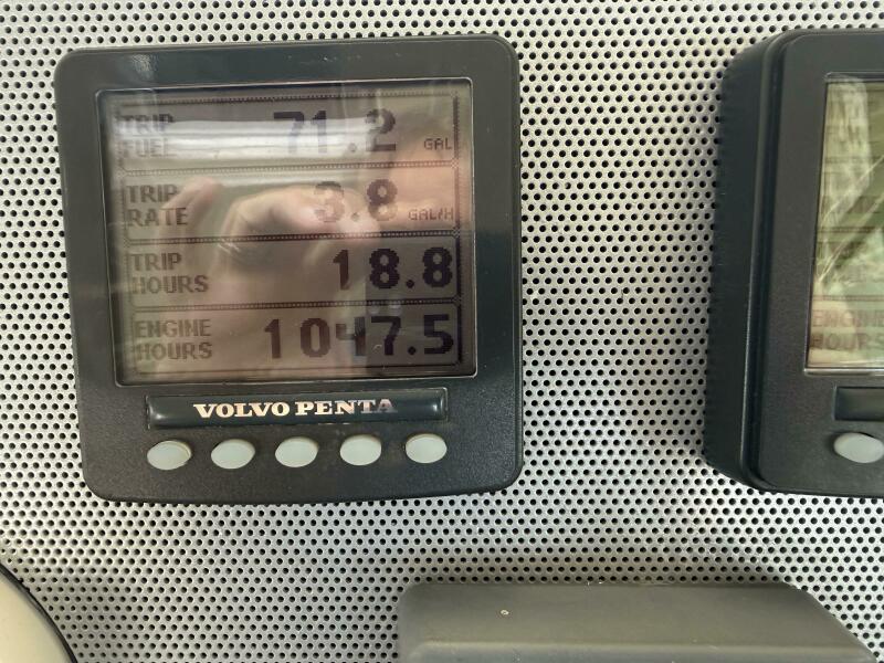 40' 2007 Chris-Craft Roamer 40