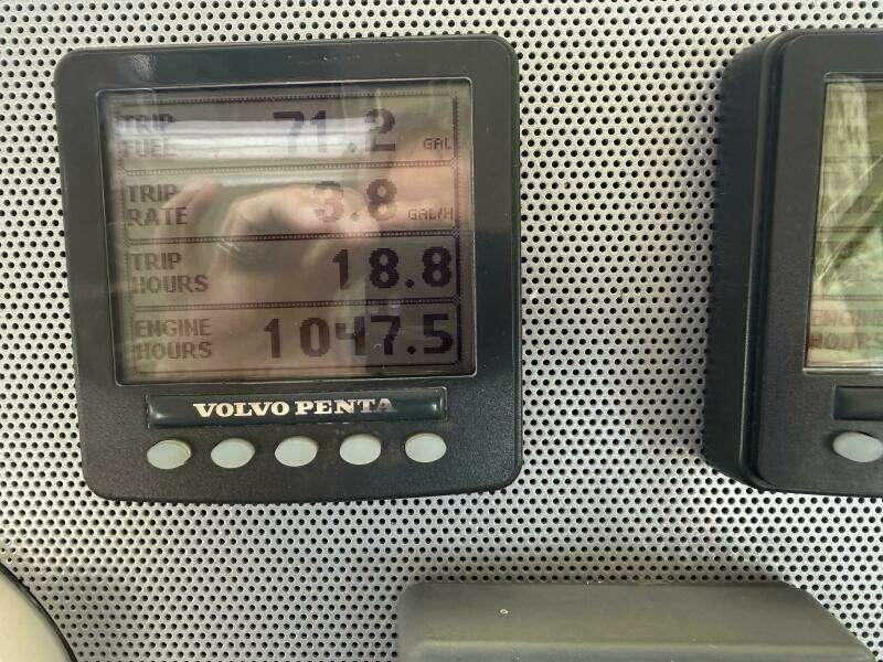 Blue Delft 40ft Chris Craft Yacht For Sale