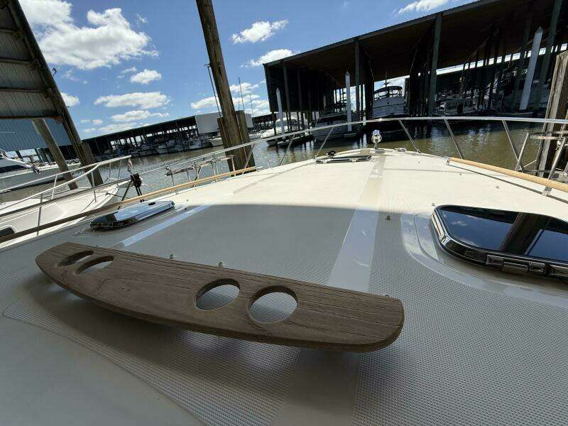 Blue Delft 40ft Chris Craft Yacht For Sale