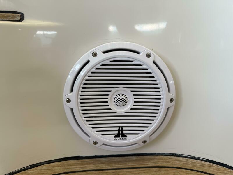 40' 2007 Chris-Craft Roamer 40