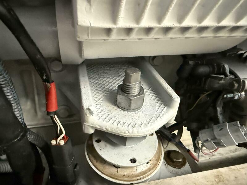 40' 2007 Chris-Craft Roamer 40