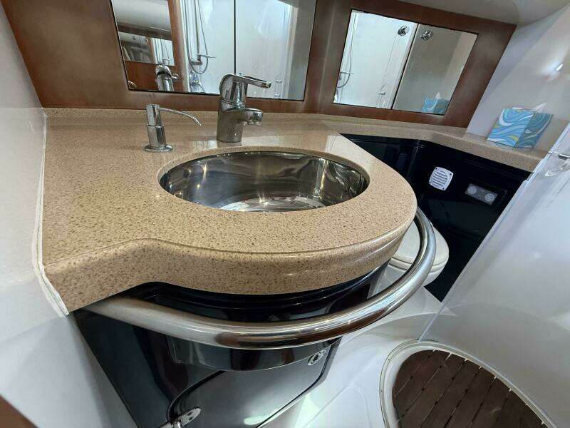 Blue Delft 40ft Chris Craft Yacht For Sale