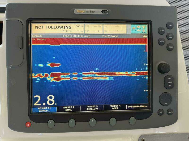 Blue Delft 40ft Chris Craft Yacht For Sale