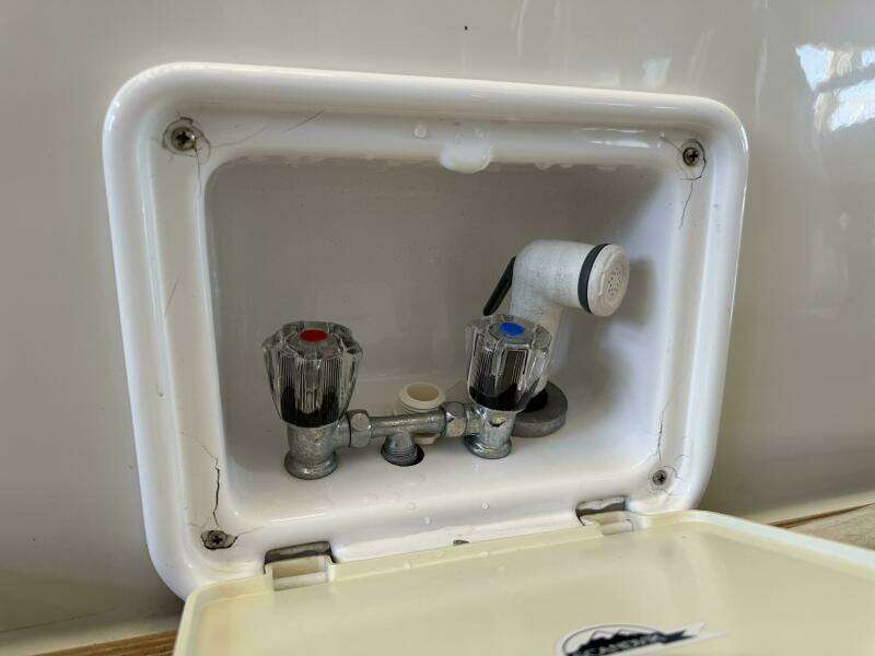 Blue Delft 40ft Chris Craft Yacht For Sale