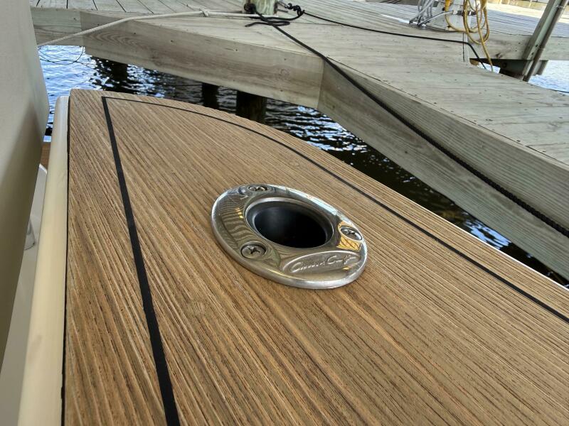 40' 2007 Chris-Craft Roamer 40