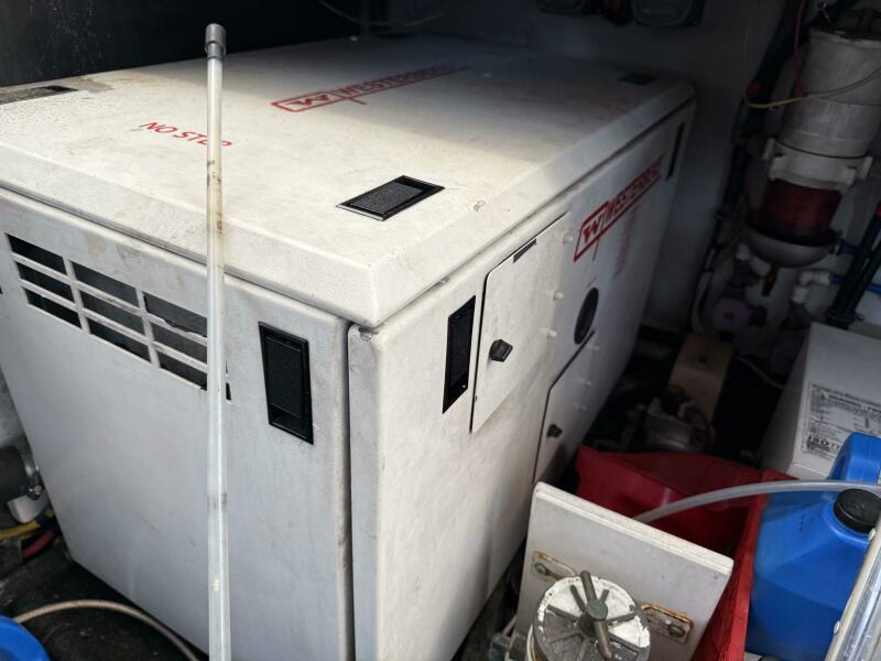 40' 2007 Chris-Craft Roamer 40