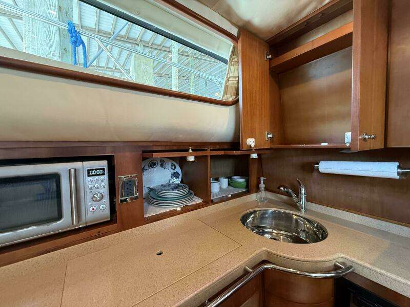 Blue Delft 40ft Chris Craft Yacht For Sale