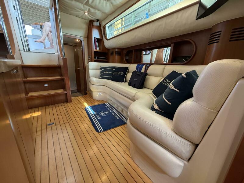 40' 2007 Chris-Craft Roamer 40