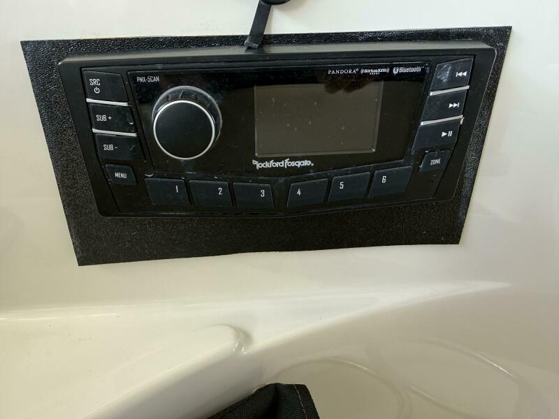 40' 2007 Chris-Craft Roamer 40