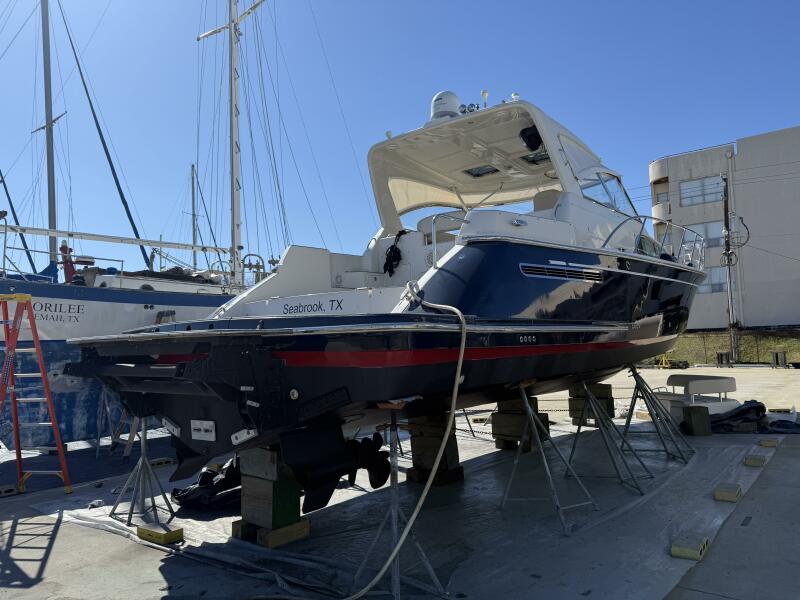 40' 2007 Chris-Craft Roamer 40