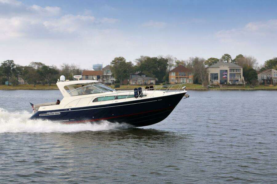 Blue Delft 40ft Chris Craft Yacht For Sale