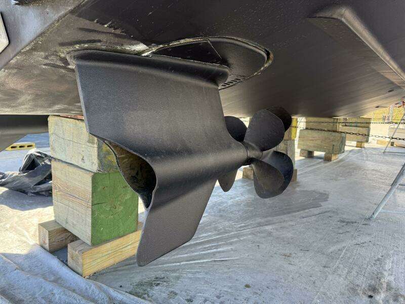 Blue Delft 40ft Chris Craft Yacht For Sale