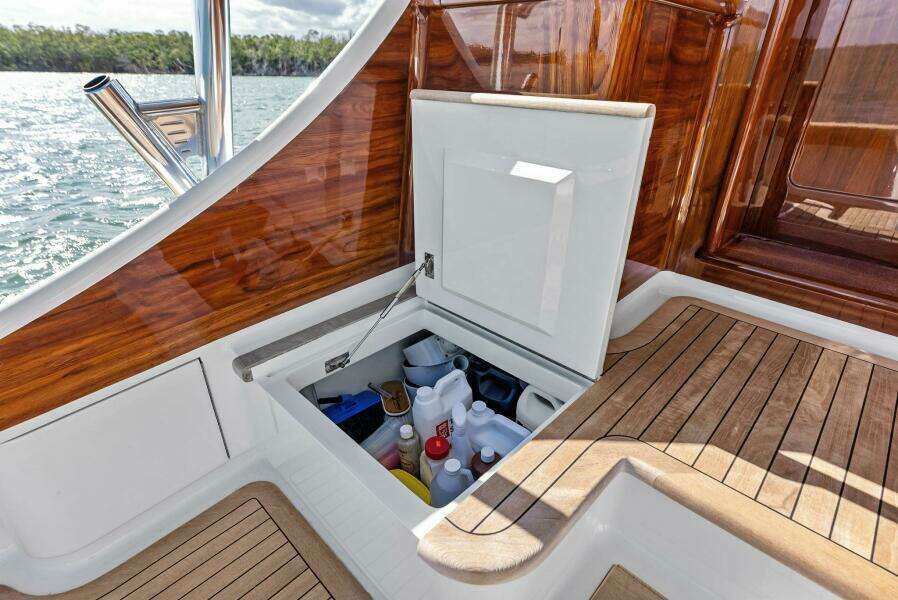 Knot Haulin 59ft Spencer Yacht For Sale