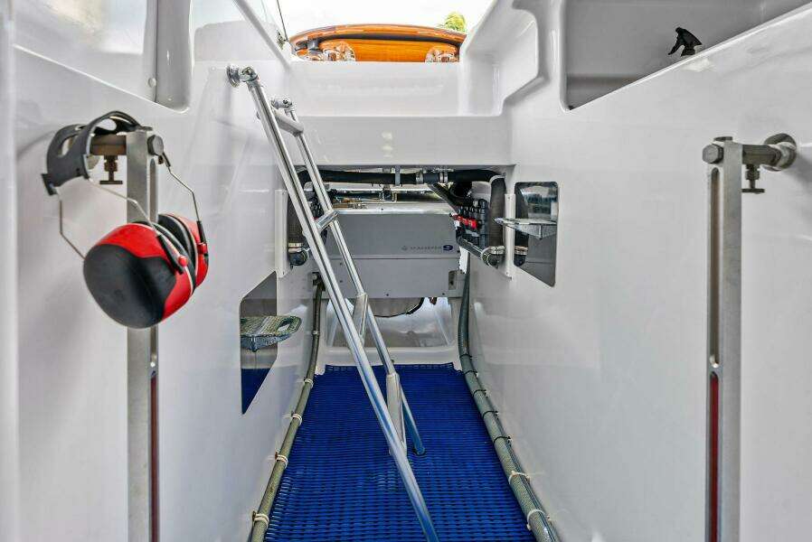 Knot Haulin 59ft Spencer Yacht For Sale