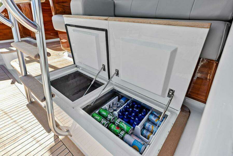 Knot Haulin 59ft Spencer Yacht For Sale