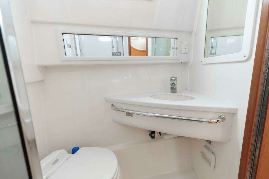 Miss Big Gun 35ft Cabo Yacht For Sale