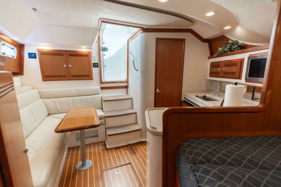 Miss Big Gun 35ft Cabo Yacht For Sale