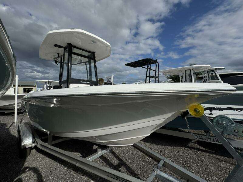 210 CC Adventure 21ft Tidewater Yacht For Sale