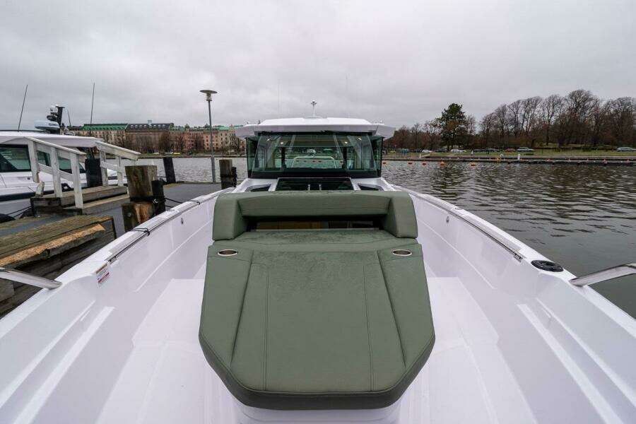 460k    660k 38ft Axopar Yacht For Sale