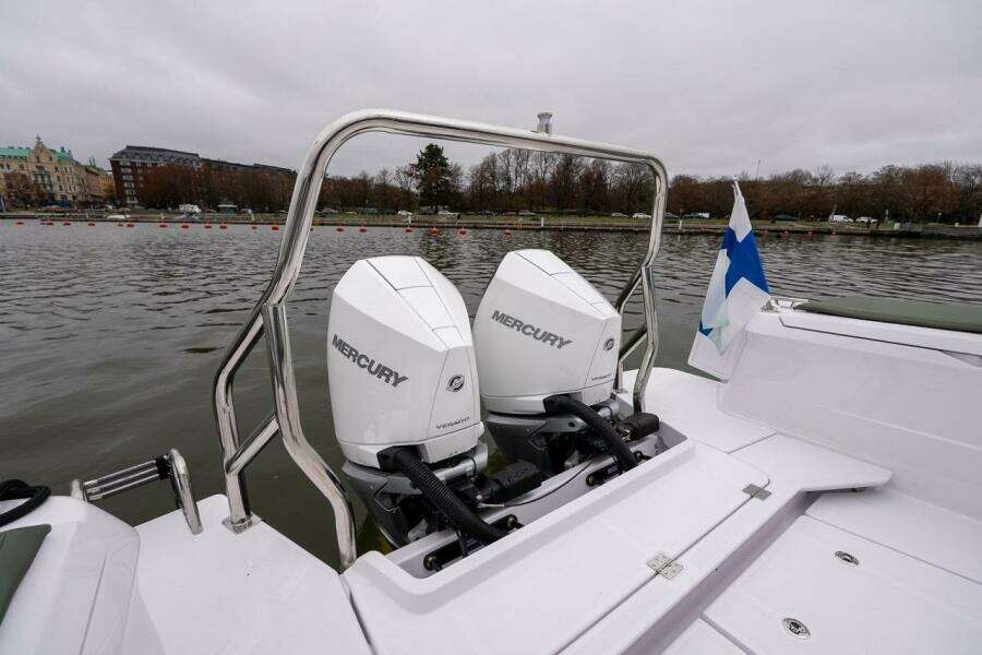 460k    660k 38ft Axopar Yacht For Sale