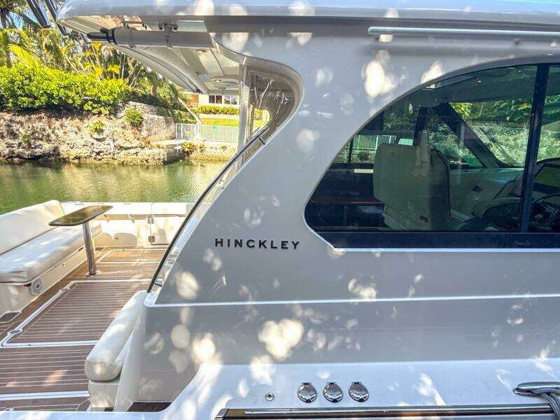 40ft Hinckley Yacht For Sale