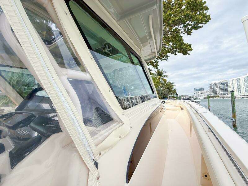 45ft Grady White Yacht For Sale