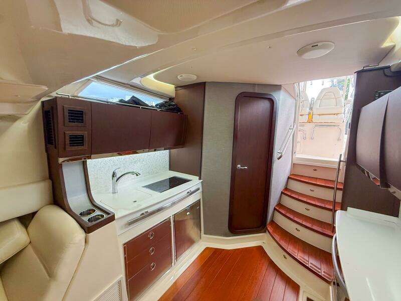 45ft Grady White Yacht For Sale