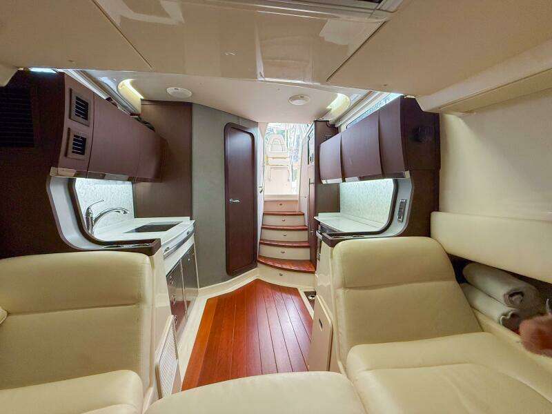 45ft Grady White Yacht For Sale