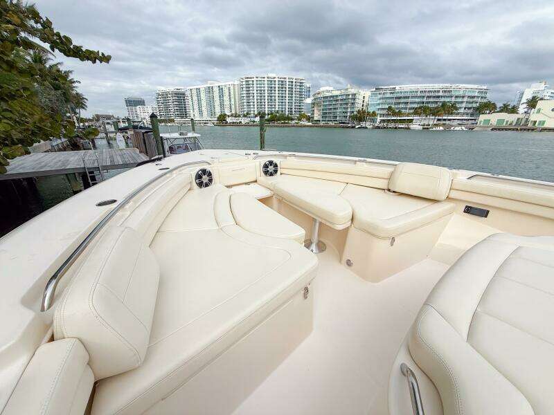 45ft Grady White Yacht For Sale