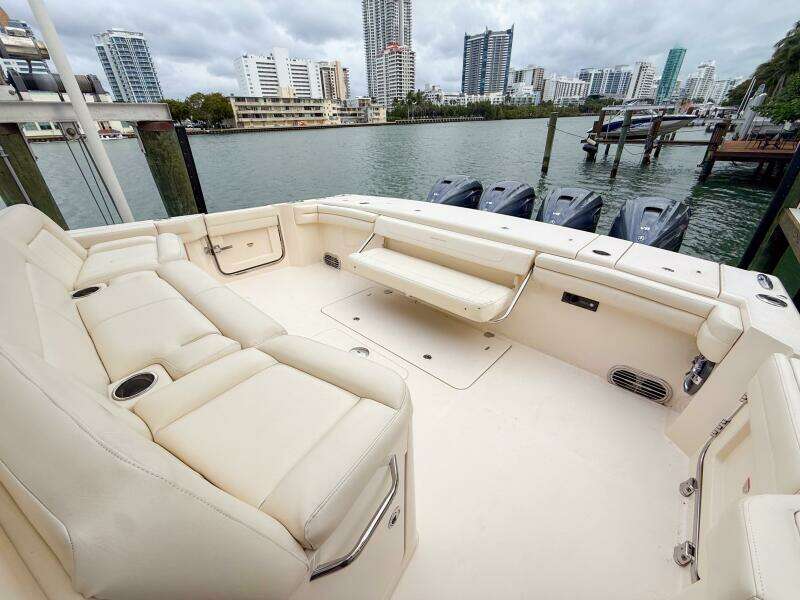 45ft Grady White Yacht For Sale