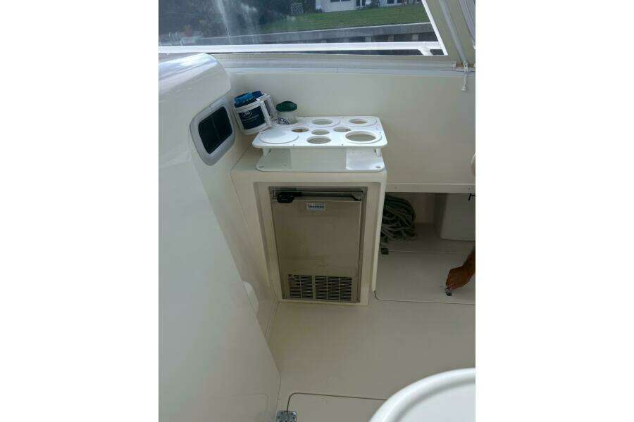 Summit 37ft Intrepid Yacht For Sale