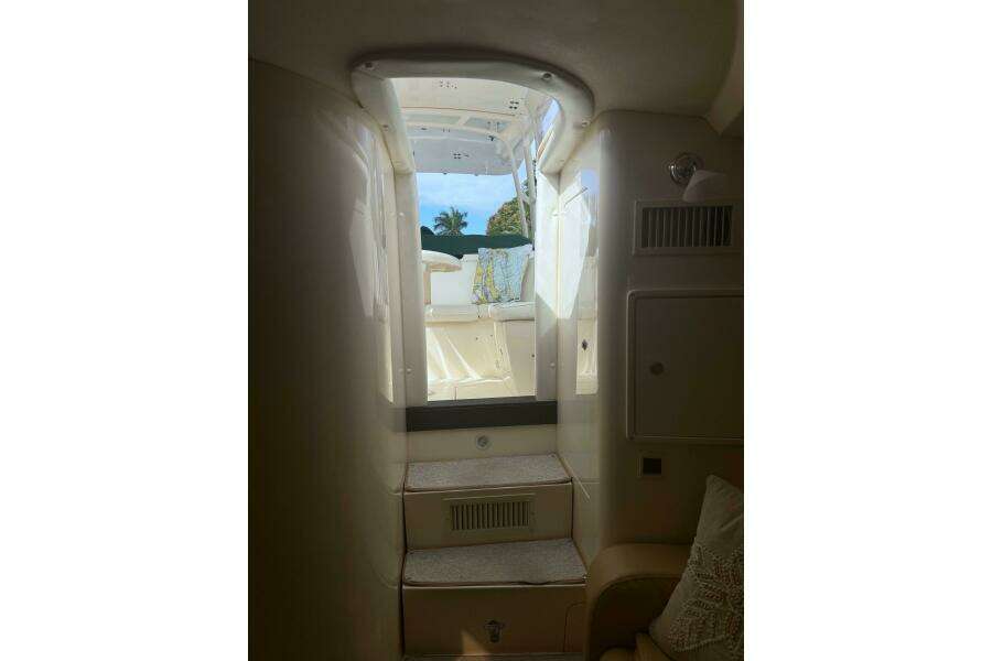 Summit 37ft Intrepid Yacht For Sale