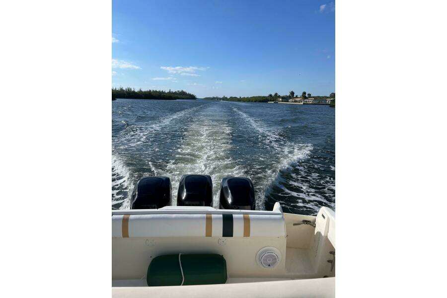 Summit 37ft Intrepid Yacht For Sale