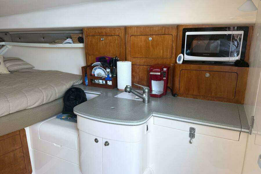 Summit 37ft Intrepid Yacht For Sale