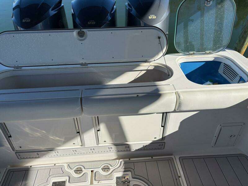 In Absentia 35ft Everglades Yacht For Sale