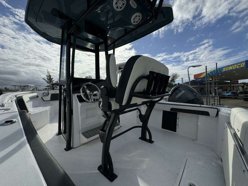 220 CC Adventure 22ft Tidewater Yacht For Sale