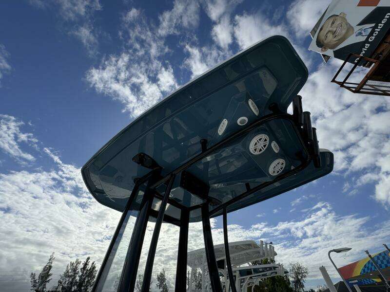 220 CC Adventure 22ft Tidewater Yacht For Sale