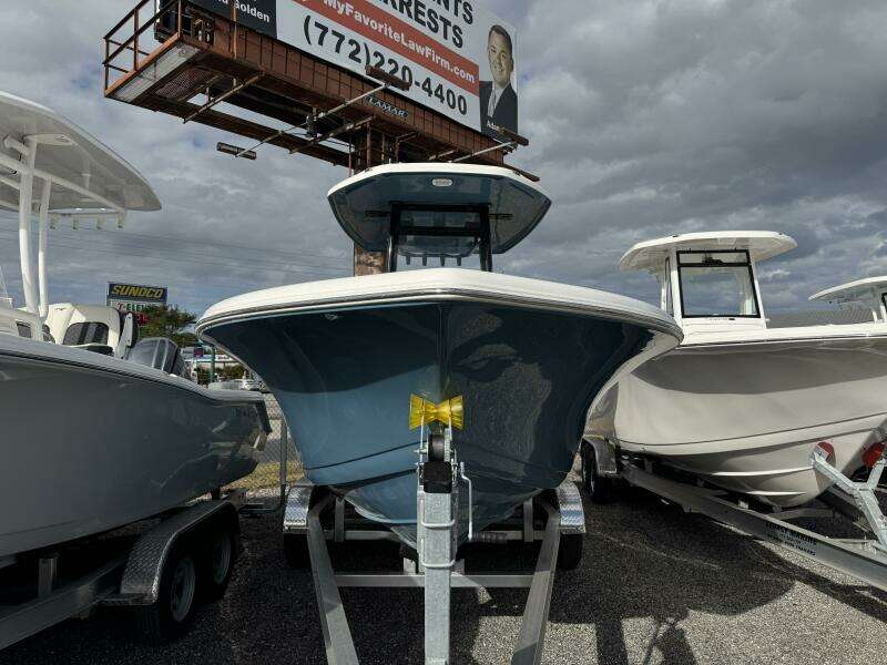 220 CC Adventure 22ft Tidewater Yacht For Sale