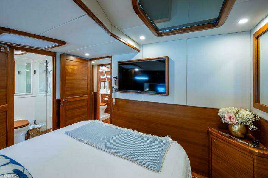 60ft Grand Banks Yacht For Sale